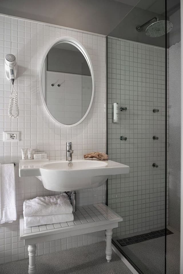 Junior Studio Suite, Balcony, Pool View