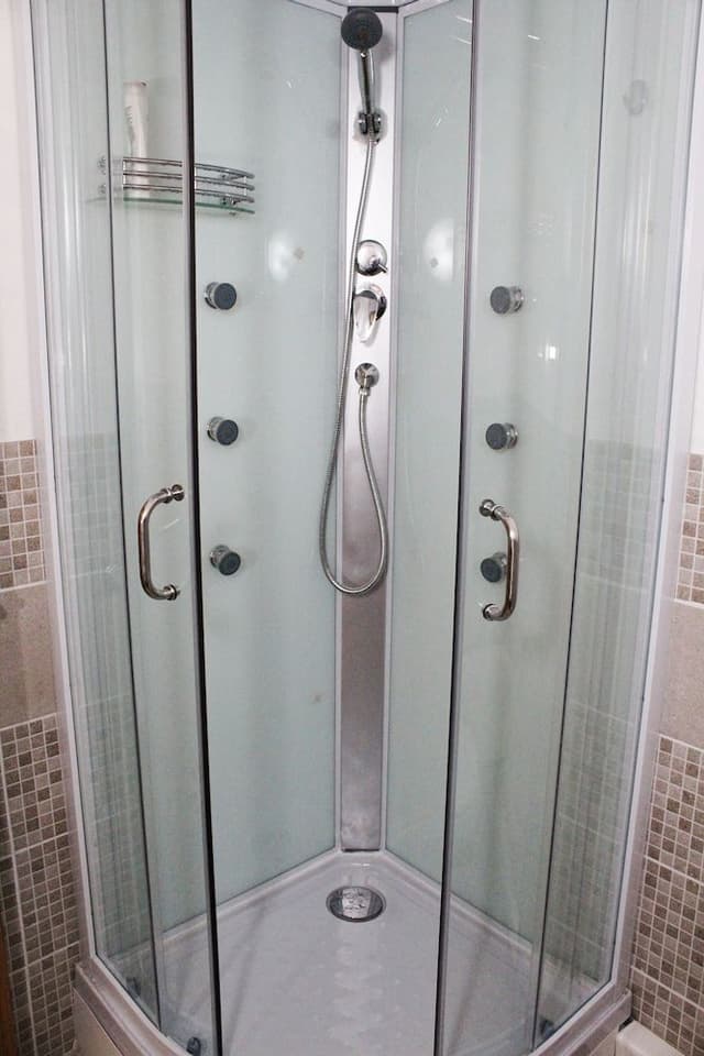 Standard Double Room, Private Bathroom (Jetted tub)