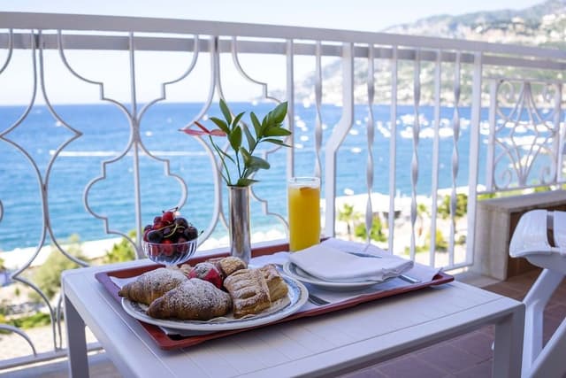 Superior Double Room, Balcony, Sea View Beach Included