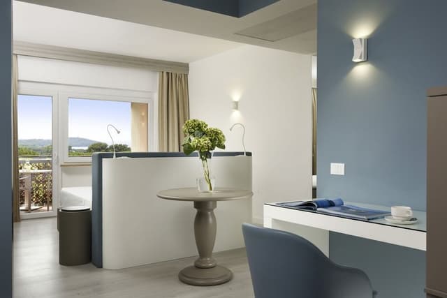 Junior Triple Room, Sea View