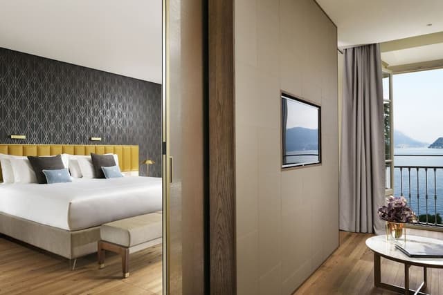 Exclusive Suite, 1 Bedroom, Lake View