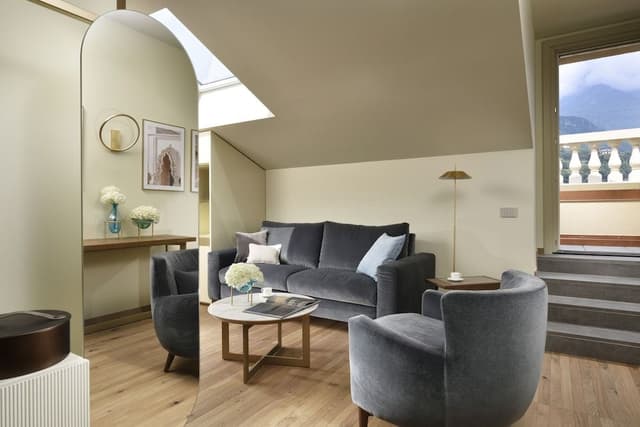 Suite, Park View