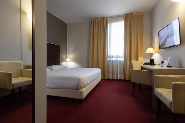 Basic Double Room