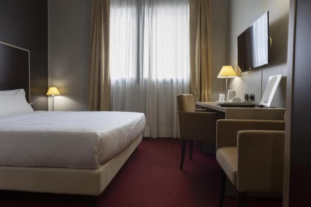 Basic Double Room