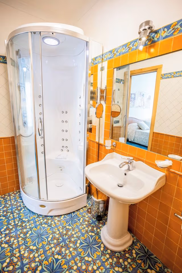 Deluxe Double Room, 1 Double Bed, Non Smoking, Mountain View