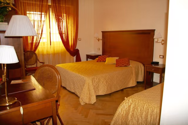 Triple Room