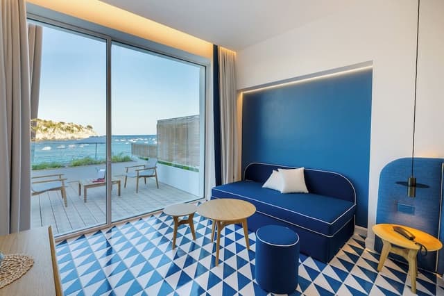 Family Studio Suite, Multiple Beds, Patio, Sea View