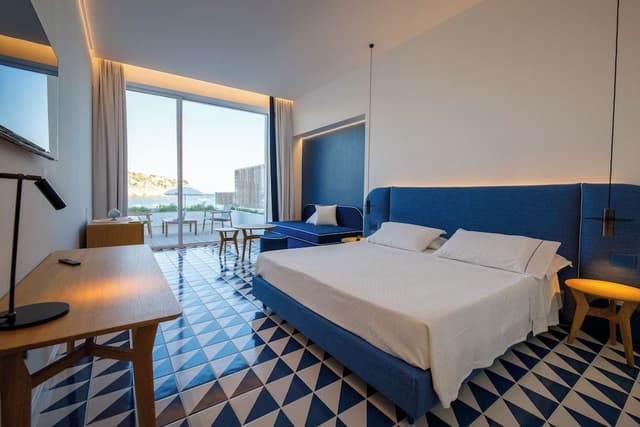 Family Studio Suite, Multiple Beds, Patio, Sea View