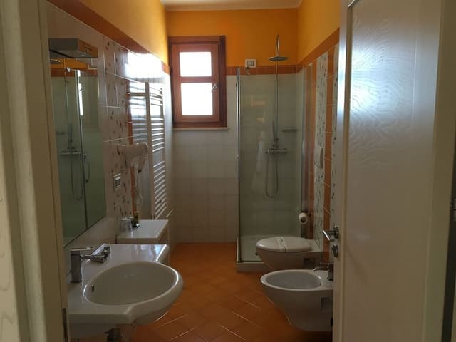 Suite, Balcony