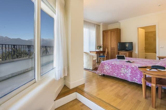 Double or Twin Room, Lake View