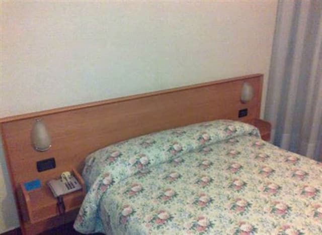 Basic Double Room