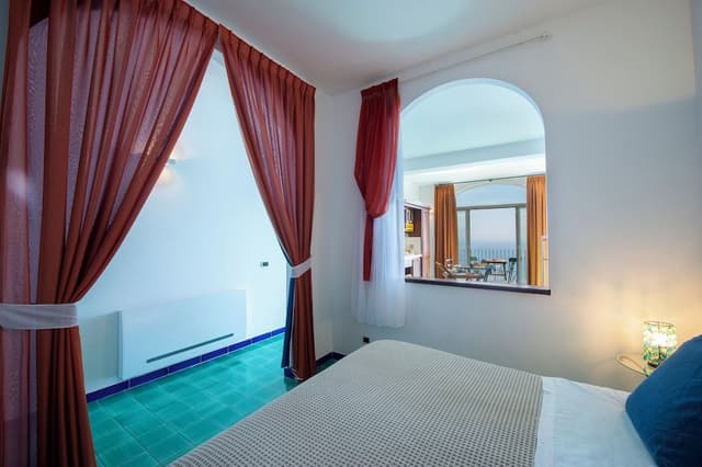 Deluxe Quadruple Room, Sea View