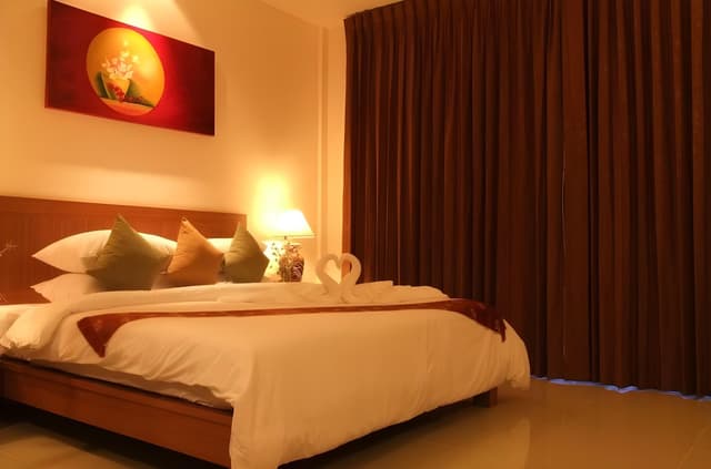 One Bedroom Apartment
