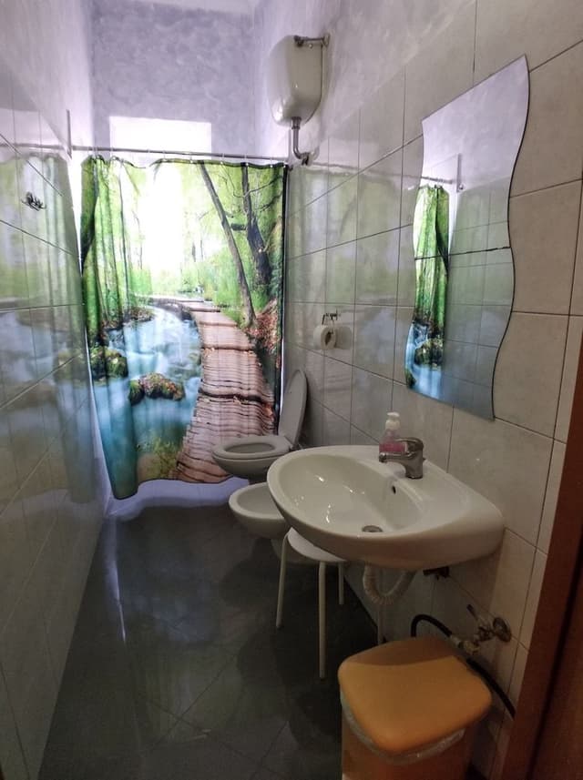 Single Room, Shared Bathroom