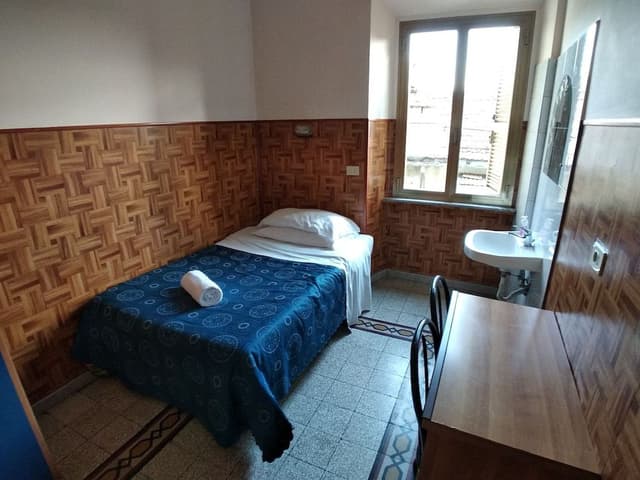 Single Room, Shared Bathroom