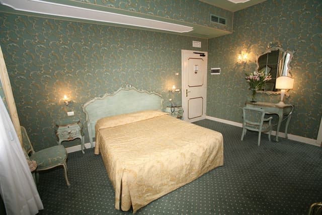 Superior Double or Twin Room, Non Smoking