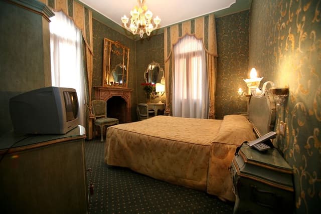 Superior Double or Twin Room, Non Smoking