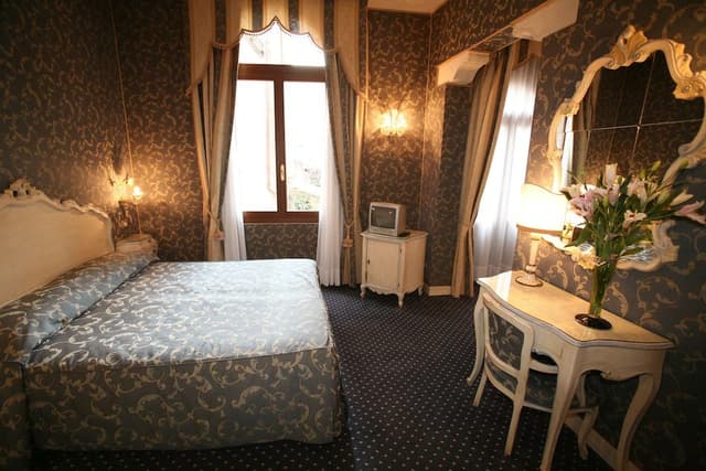 Superior Double or Twin Room, Non Smoking