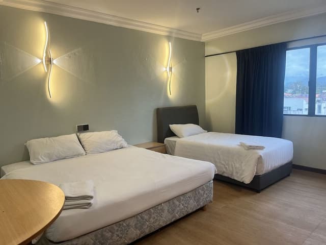 Superior Triple Room, Multiple Beds, Non Smoking