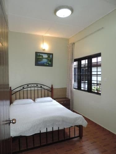 Double Room with shared bathroom room
