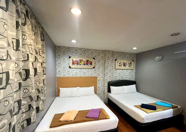 Quadruple Room, 2 Queen Beds