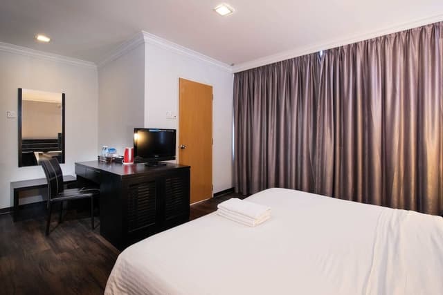 Superior Room, 1 King Bed