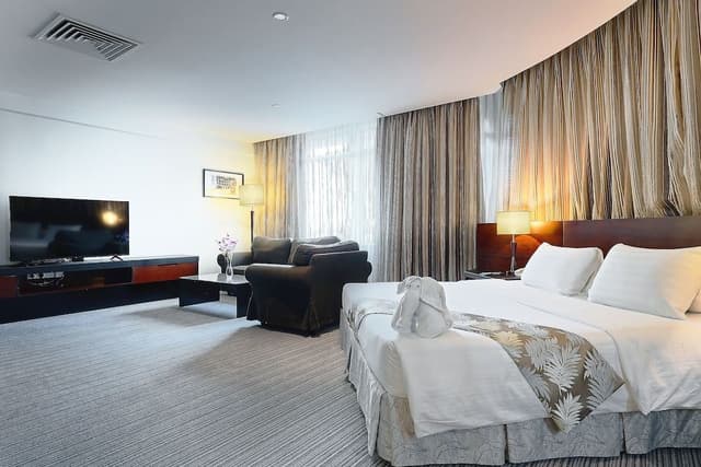 Executive Suite