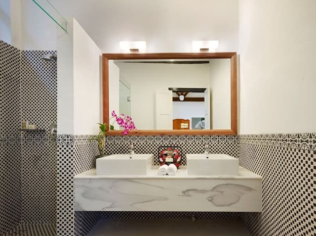 Muntri Suite (Not on Site)