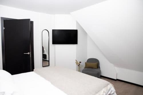 Standard Studio