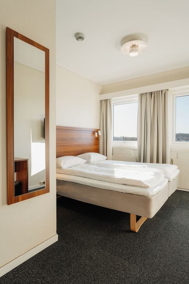 Economy Twin Room