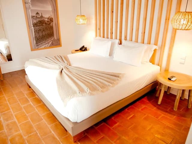 Deluxe Suite with Extra Bed