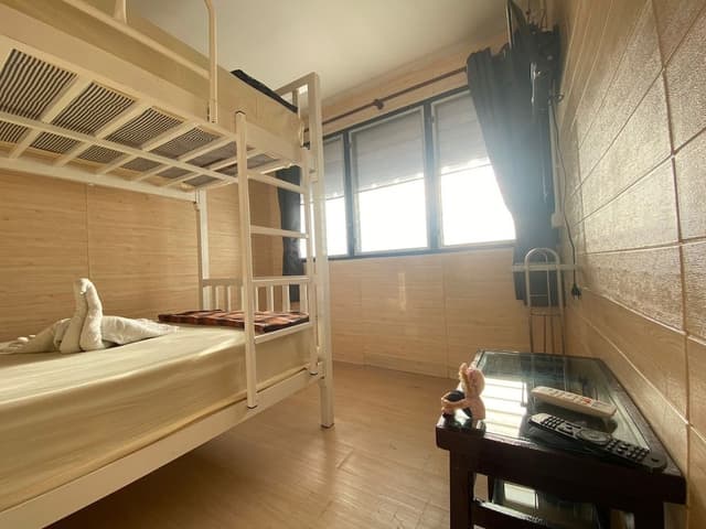 Room, Women only, Non Smoking, Shared Bathroom