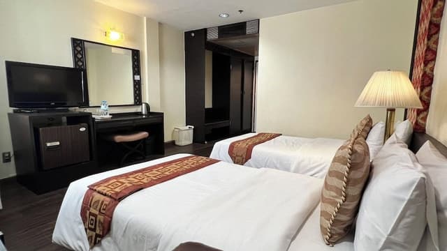 Standard Twin Room