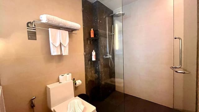 Apartment, Multiple Bedrooms, Accessible, Balcony