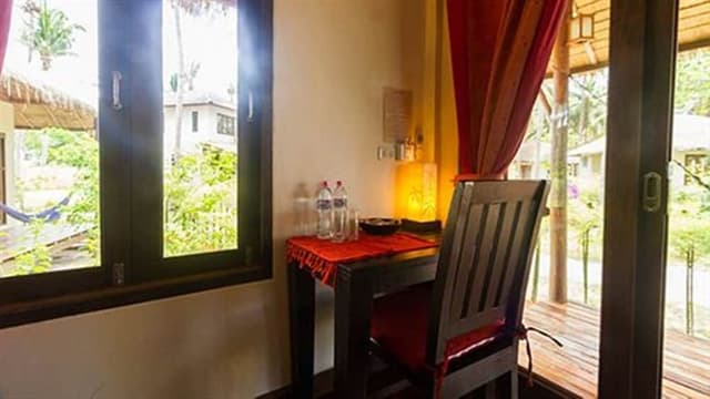 Bungalow, Partial Sea View