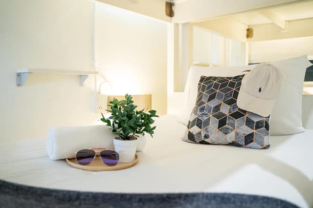 Bed in 6-Bed Mixed Dormitory Room