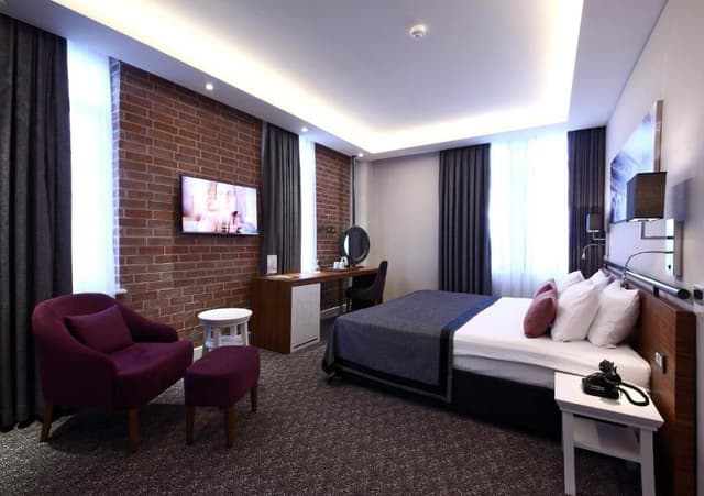 Deluxe Room with Sea View