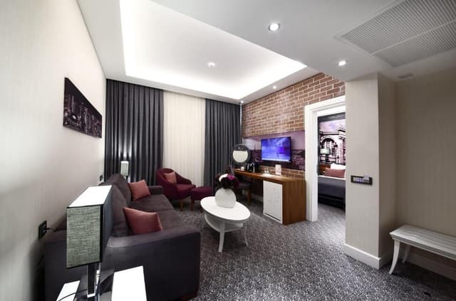 VIP Suite
