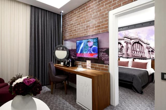 VIP Suite