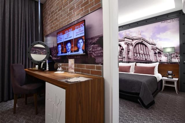 VIP Suite