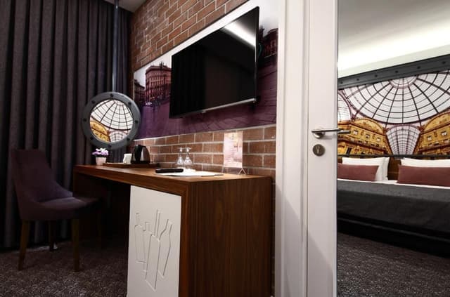 Deluxe Room with Sea View