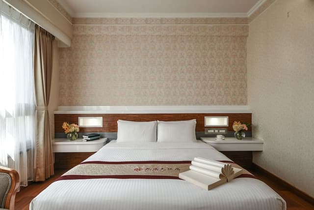 Classic Double Room, 1 Double Bed, Bathtub