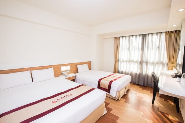 Comfort Triple Room