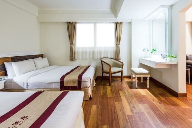Basic Quadruple Room