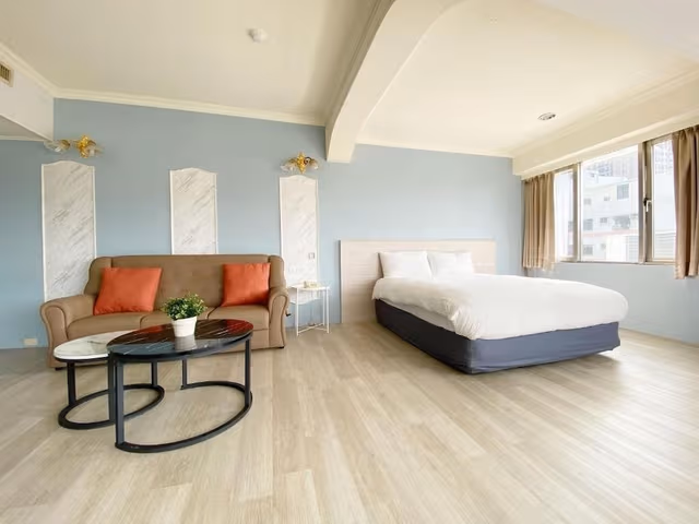 Executive Suite