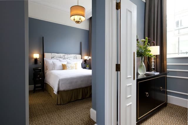 King Suite