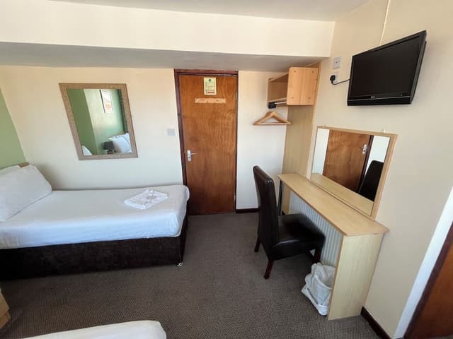 Premium Quadruple Room