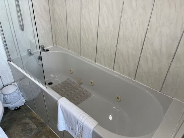 Premium Quadruple Room
