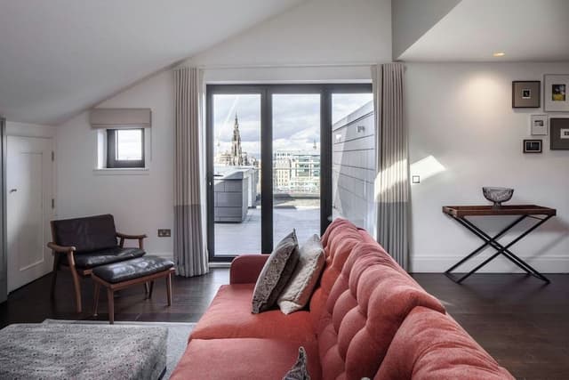 Suite, 1 Bedroom, City View