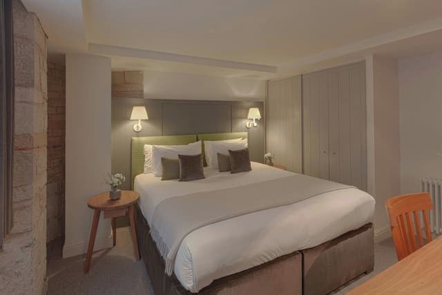 Suite, 2 Bedrooms